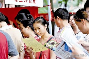 詹姆斯：不喜欢首节比赛 我们奋起反击并给了自己一个获胜的机会